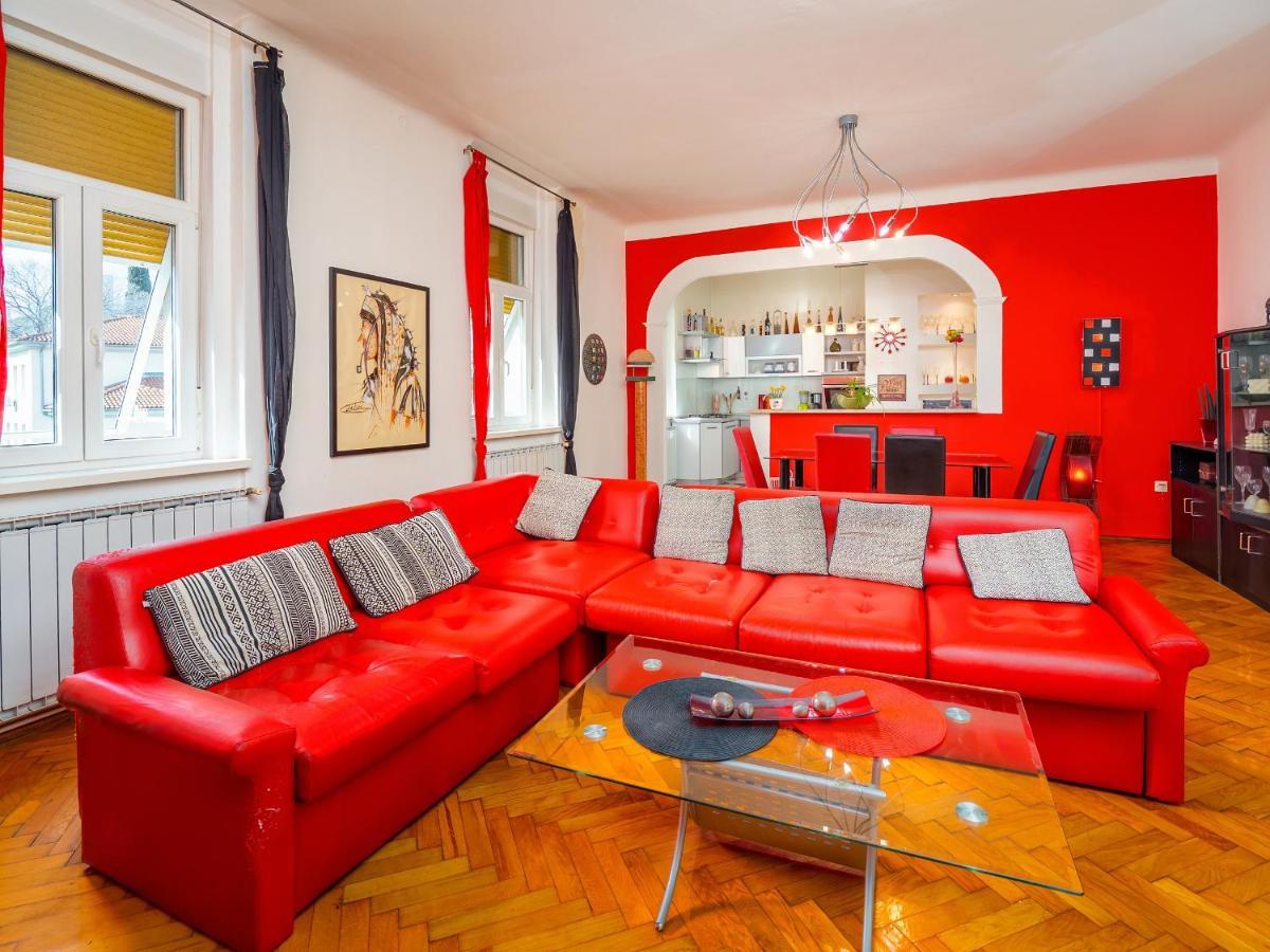 Grand Apartment In Strict Center Of Fiume Kültér fotó