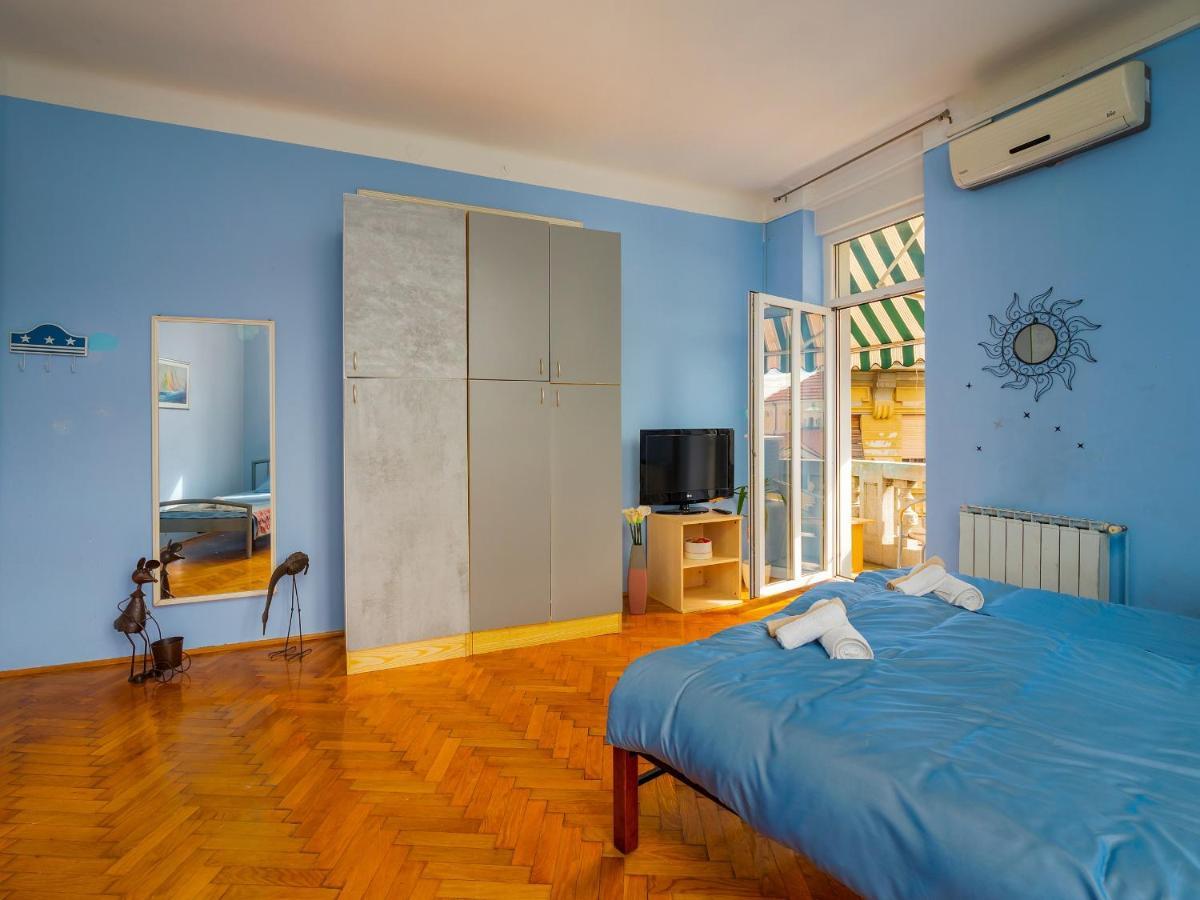 Grand Apartment In Strict Center Of Fiume Kültér fotó