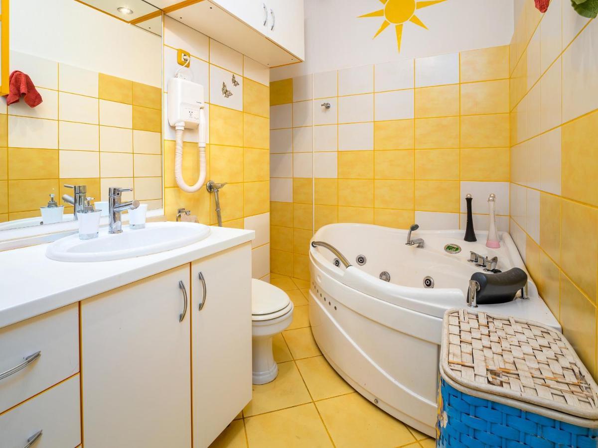 Grand Apartment In Strict Center Of Fiume Kültér fotó
